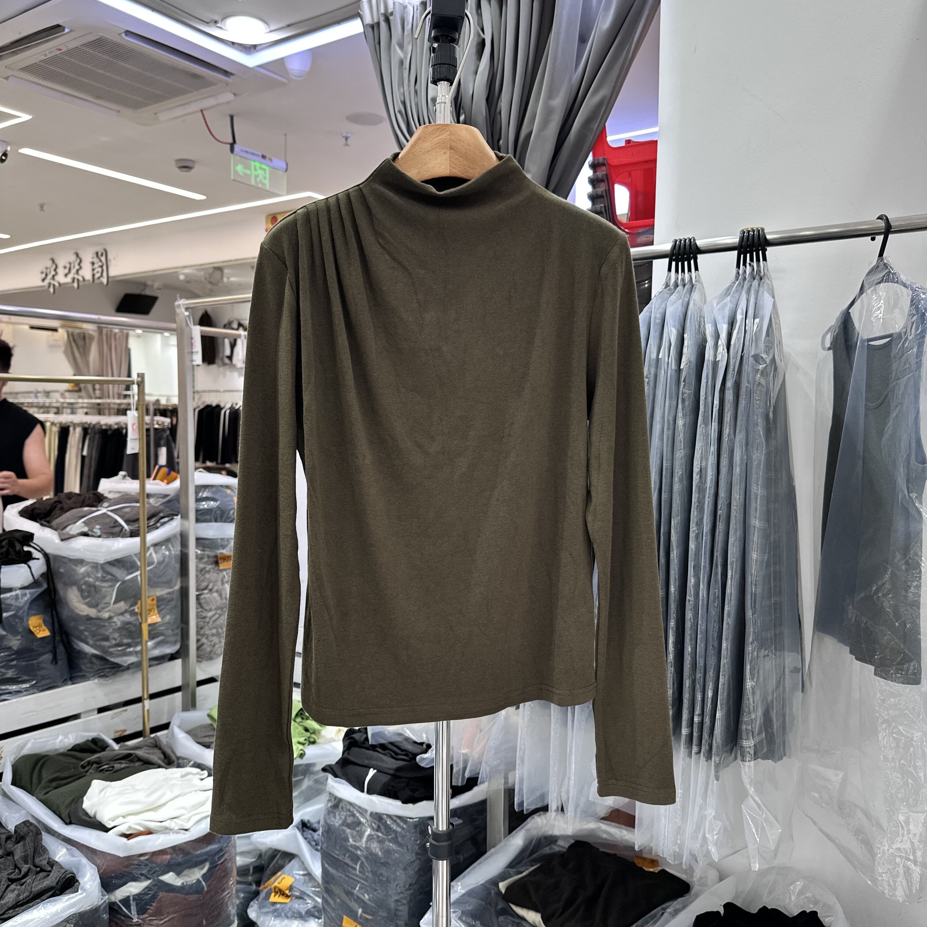 WeiMeng维梦9762立领T恤上衣