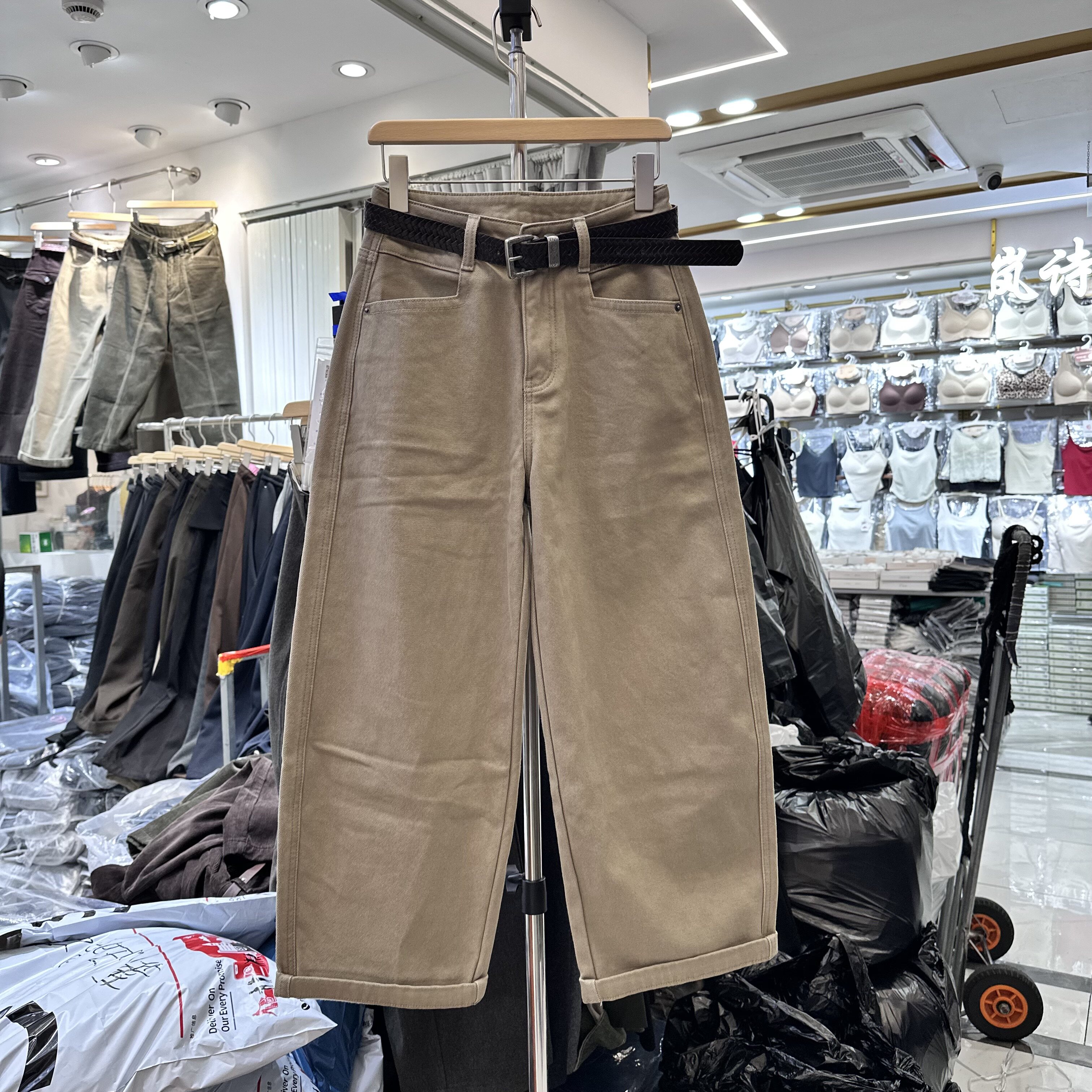 欧货73527-1抓毛直筒牛仔裤
