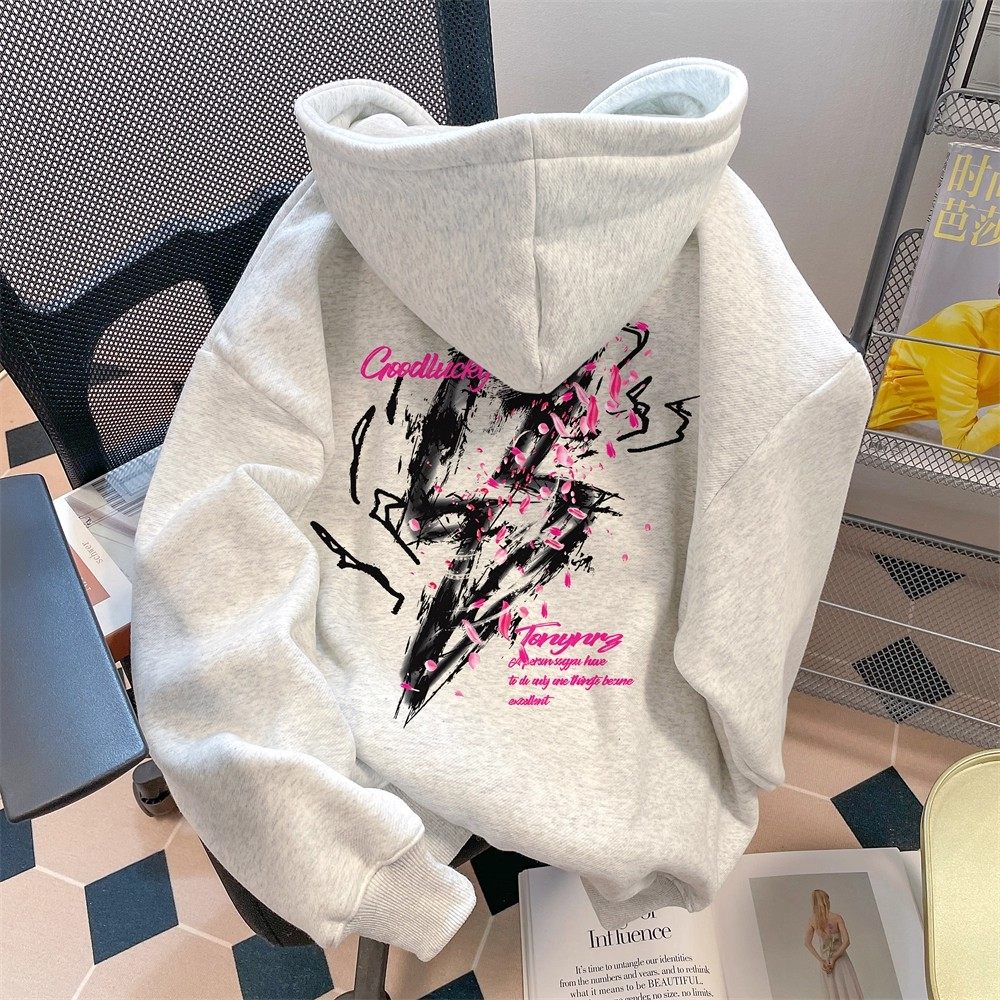 女童春秋款新款小众不撞款闪电字母连帽宽松卫衣儿童加绒上衣长袖