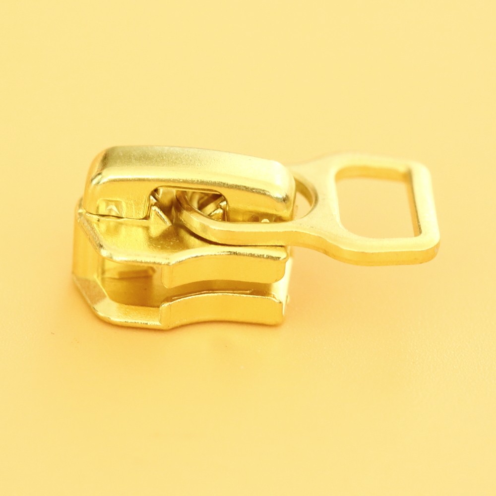 正品ykk5号金属拉链头拉头自锁5m da8tcr1金铜色码装拉链皮具配件