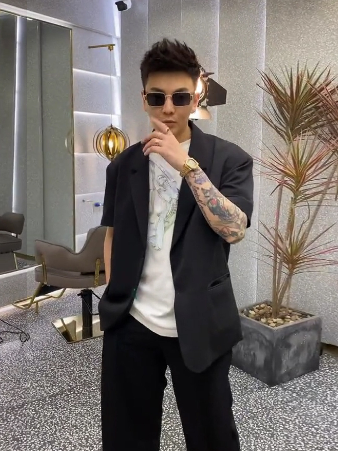 网红托尼美发造型发型师宽松夏季店服团队可定制时尚半袖西服9101