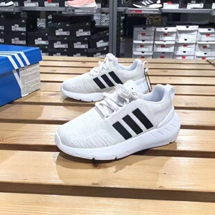 断码30.5阿迪达斯Swift Run 中大童低帮织物透气减震跑步 GW8183