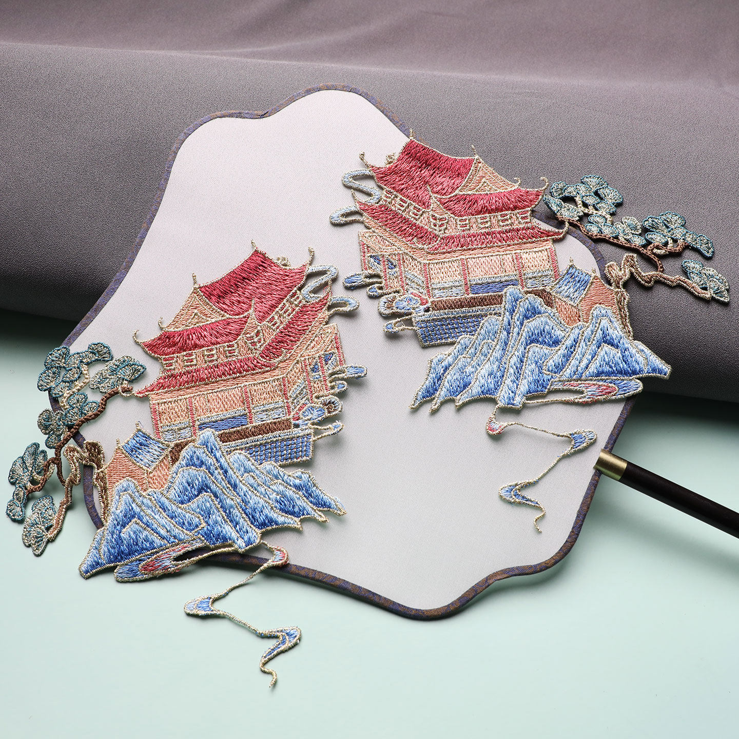 原创国风古建筑假山松树祥云对称布贴贴衣服修补装饰画DIY缝制
