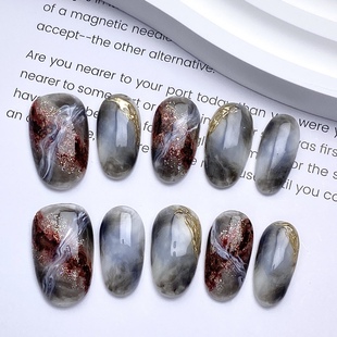 秋冬新款 椭圆甲猫眼碎花雕花晕染星空高级美甲 纯手工穿戴甲短款