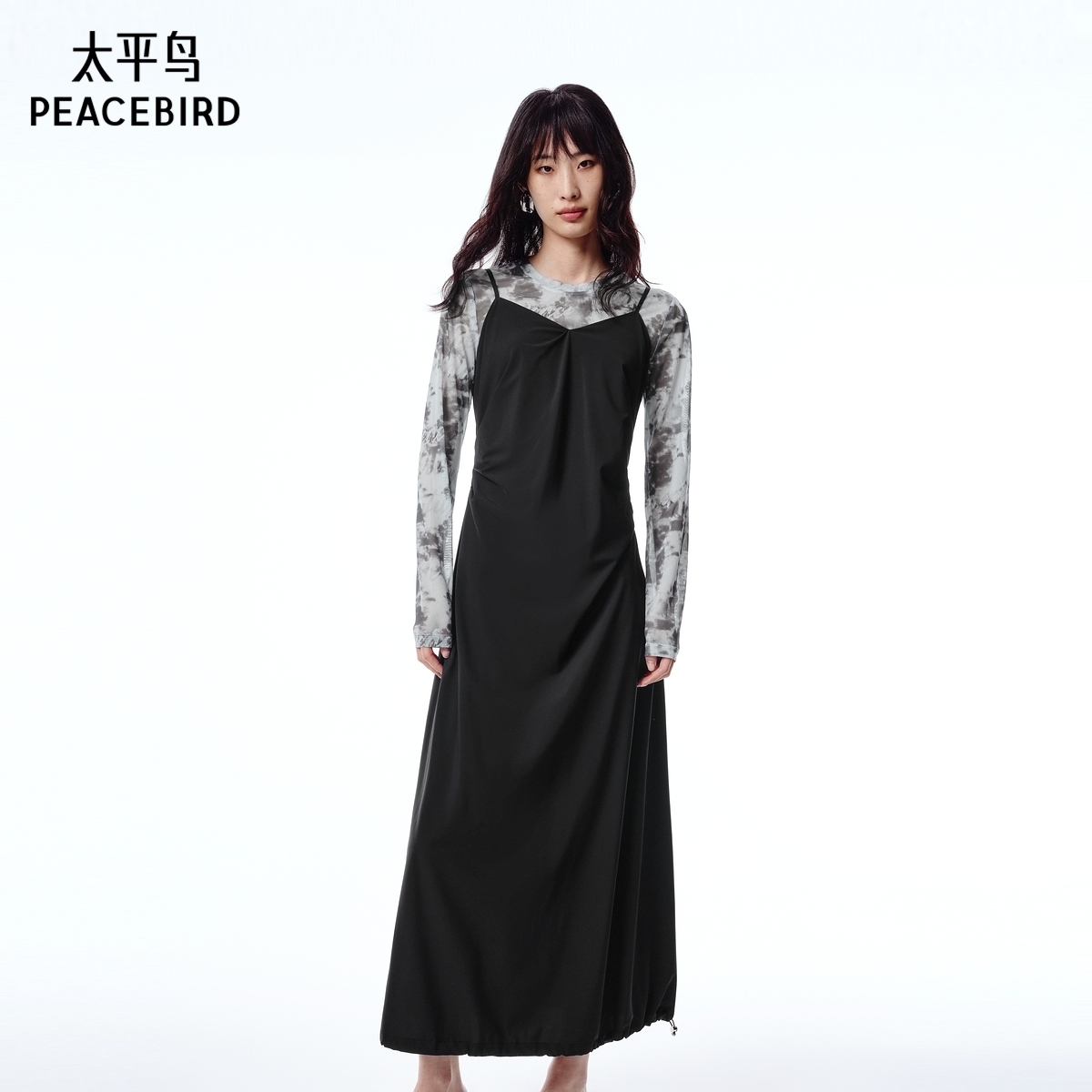 【商场同款】太平鸟女装2025年夏季新款吊带连衣裙A3FAF2455