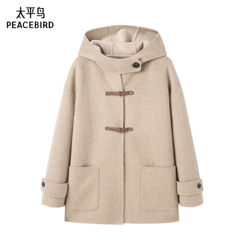 太平鸟女装年冬季款一手长连帽大衣A1AAE4290