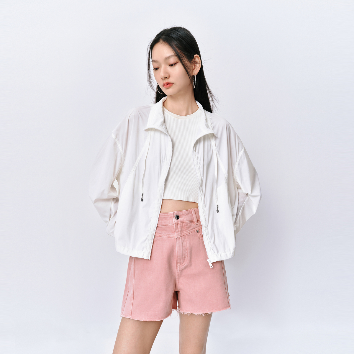 太平鸟品质防晒外套女时尚防晒衣夏装连帽透气夹克外套女