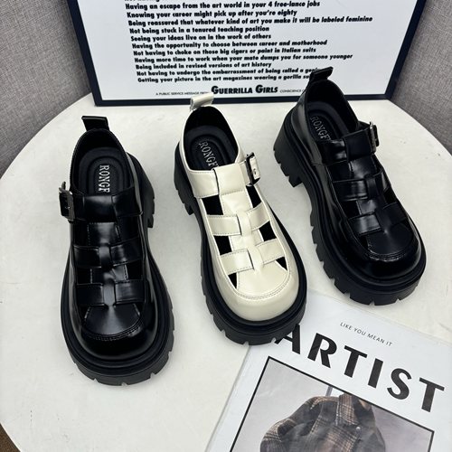 时尚百搭透气镂空乐福鞋