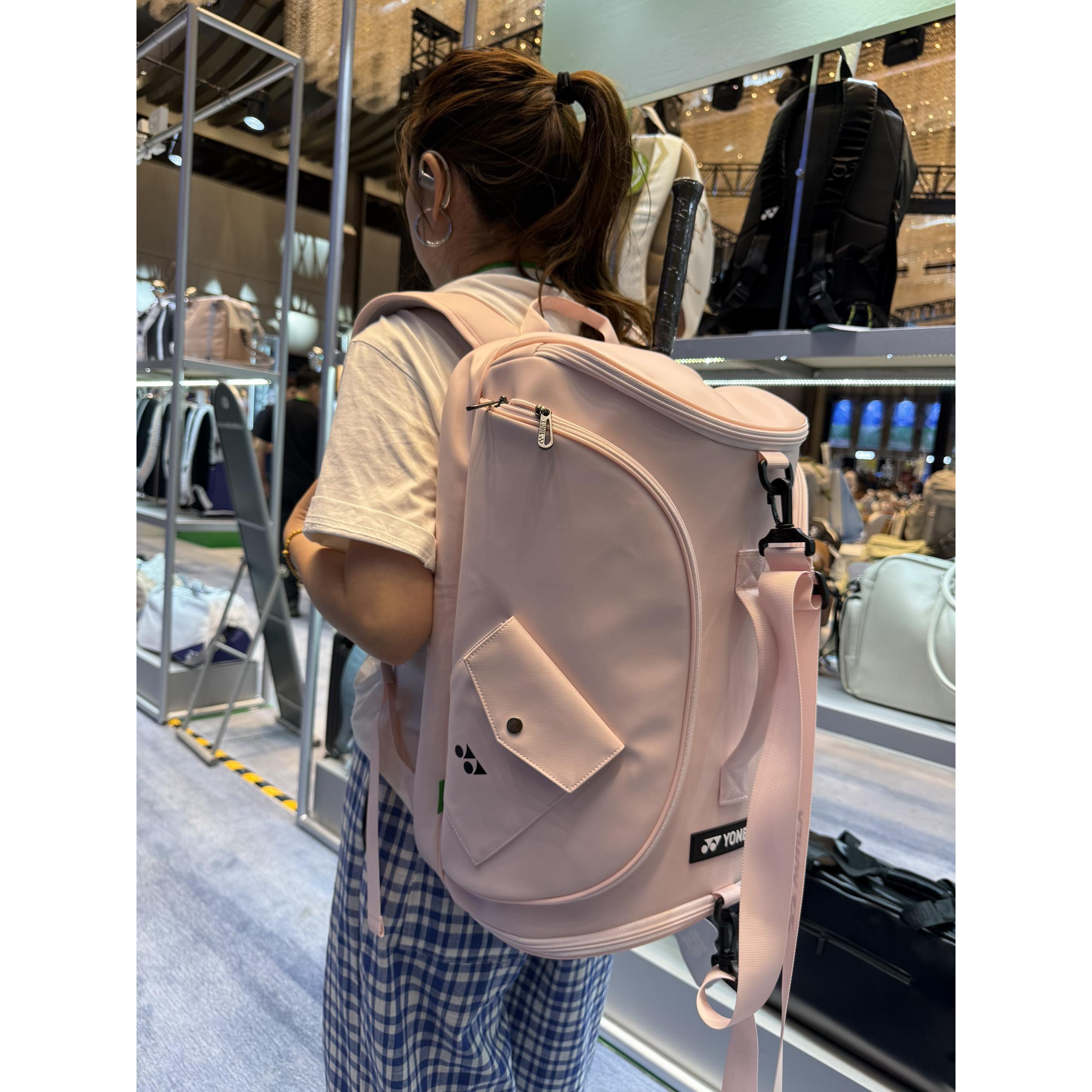 YONEX尤尼克斯羽毛球包双肩 手提大容量独立鞋仓拍层 BA361CR