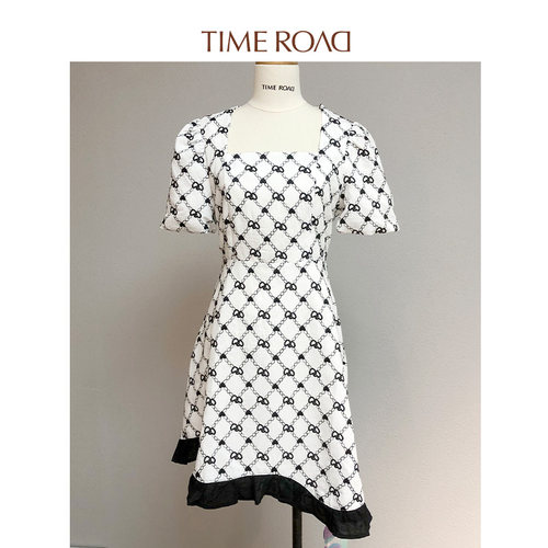 商场同款设计感格子连衣裙