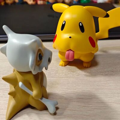 宠物精灵鬼脸电气鼠口袋妖怪手办Pikachu可爱摆件模型小卡拉好友