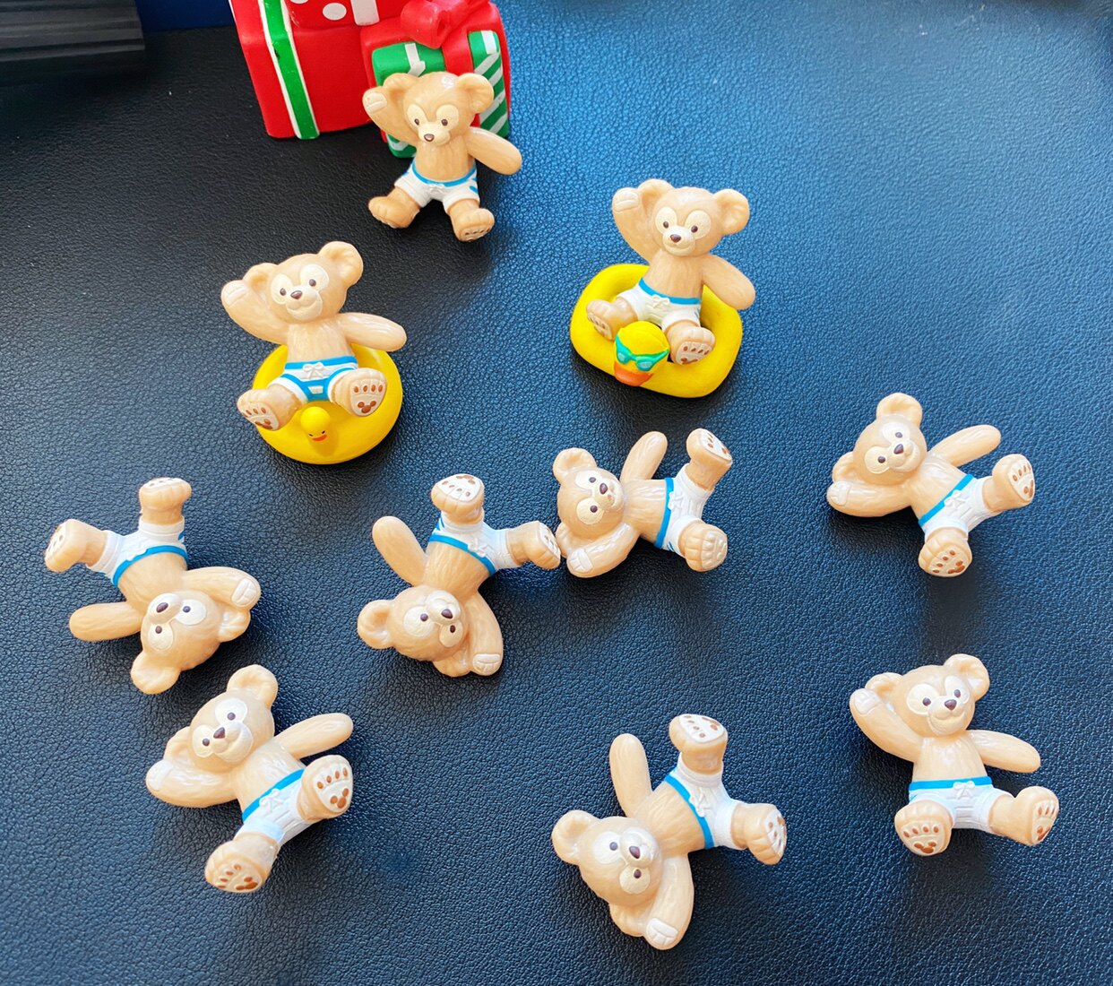 迪士尼达菲熊 正版散货