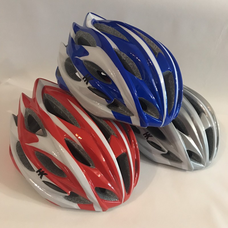 HK一体成型头盔轮滑鞋滑板滑板车溜冰鞋自行车头盔成人头盔男女