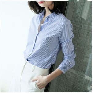 外滩洋服女士蓝白色条纹衬衫女设计感竖条纹上衣衬衣2026春秋长袖