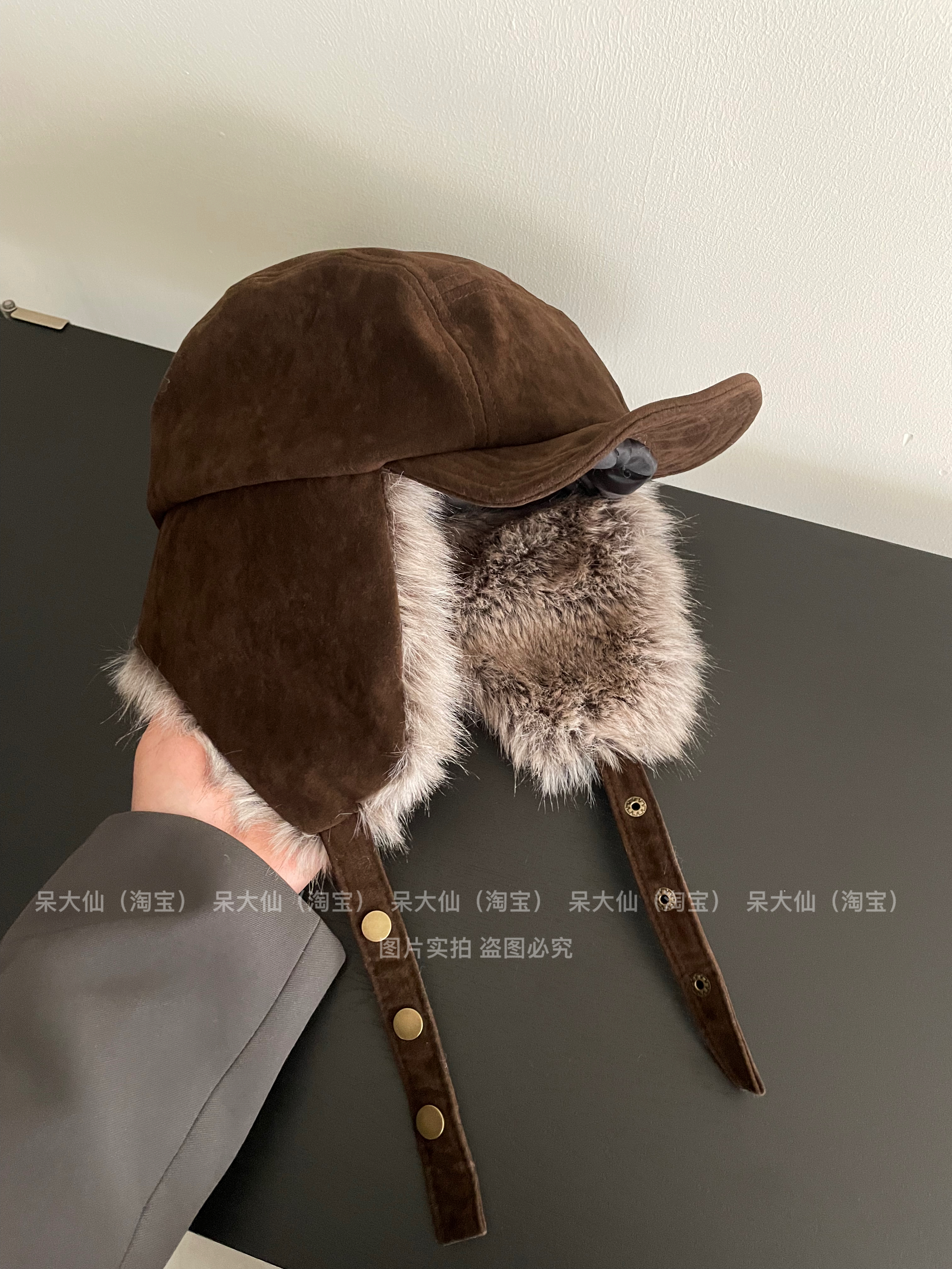 日本原单～复古小众雷锋帽子男女秋冬保暖毛绒麂皮飞行鸭舌护耳帽