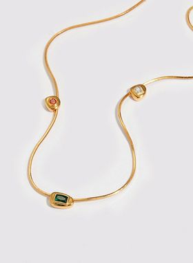 钛钢项链 绿宝石蛇骨链项链女气质锁骨链轻奢小众叠戴配饰新品