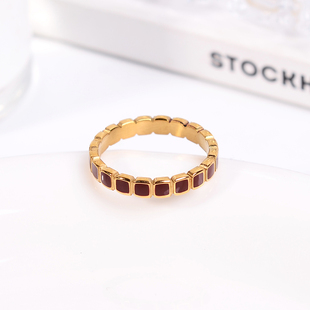 钛钢戒指 精致高级感红色小方糖戒指女不掉色指环食指戒叠戴