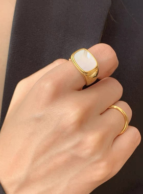 钛钢戒指  欧美复古金色戒指女小众设计高级冷淡风个性夸张食指环