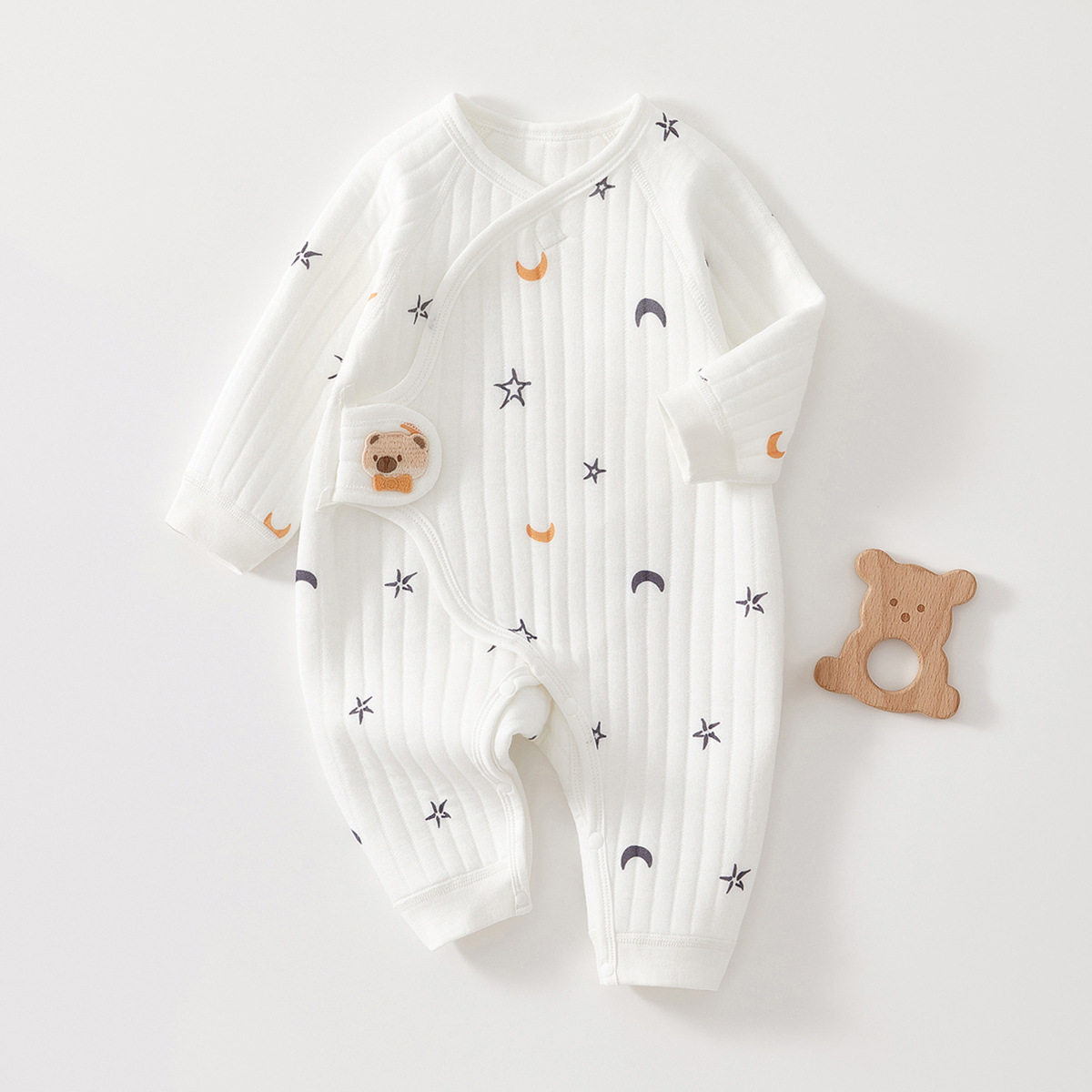 新生婴儿衣服纯棉秋冬装夹棉加厚哈衣爬服出生幼儿宝宝保暖连体衣