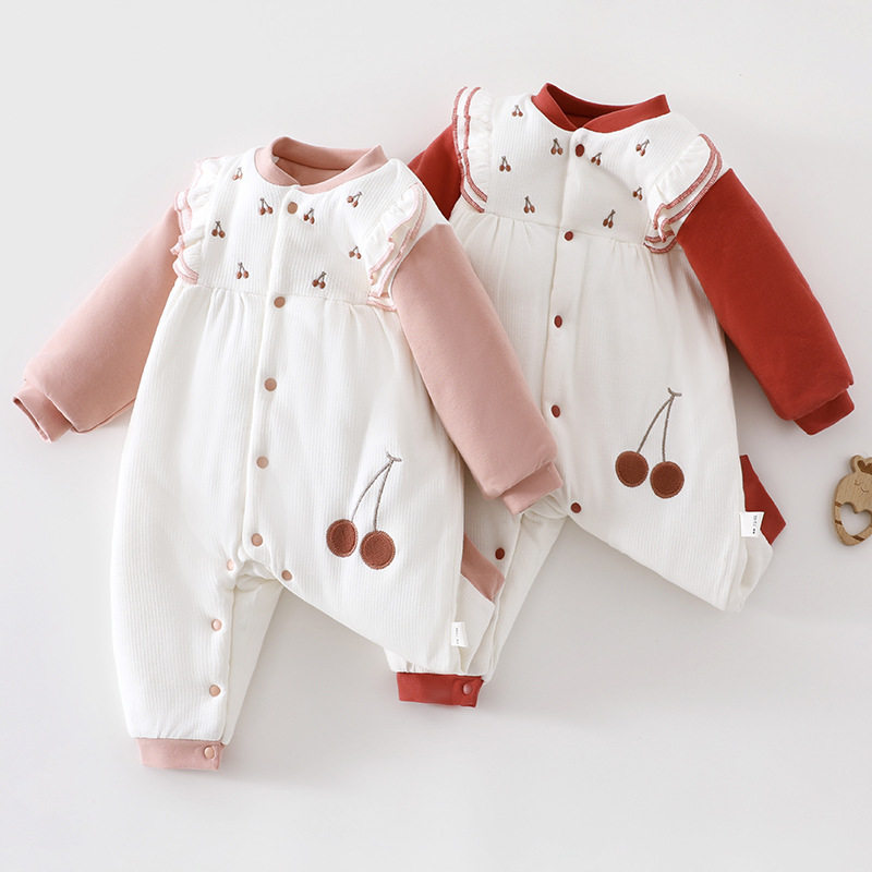 秋冬新生婴儿衣服女宝宝可爱花边连体衣满月百天哈衣外出服120克