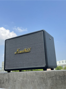 新款音箱样板间桌面真机