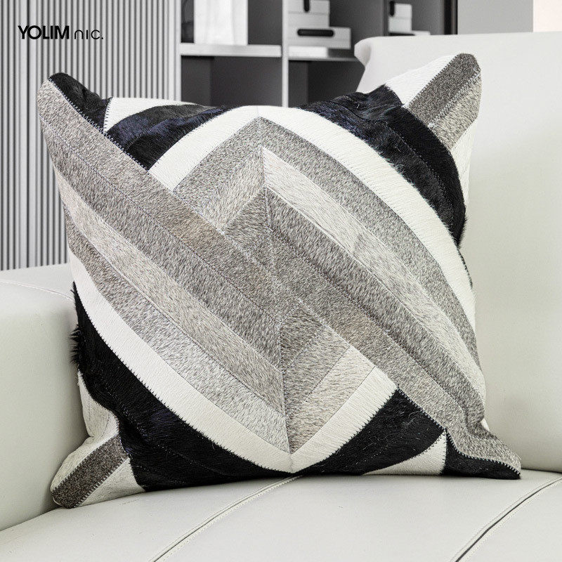 牛皮真简约现代拼花大抱枕沙发客厅轻奢别墅靠枕高级感黑白灰靠垫