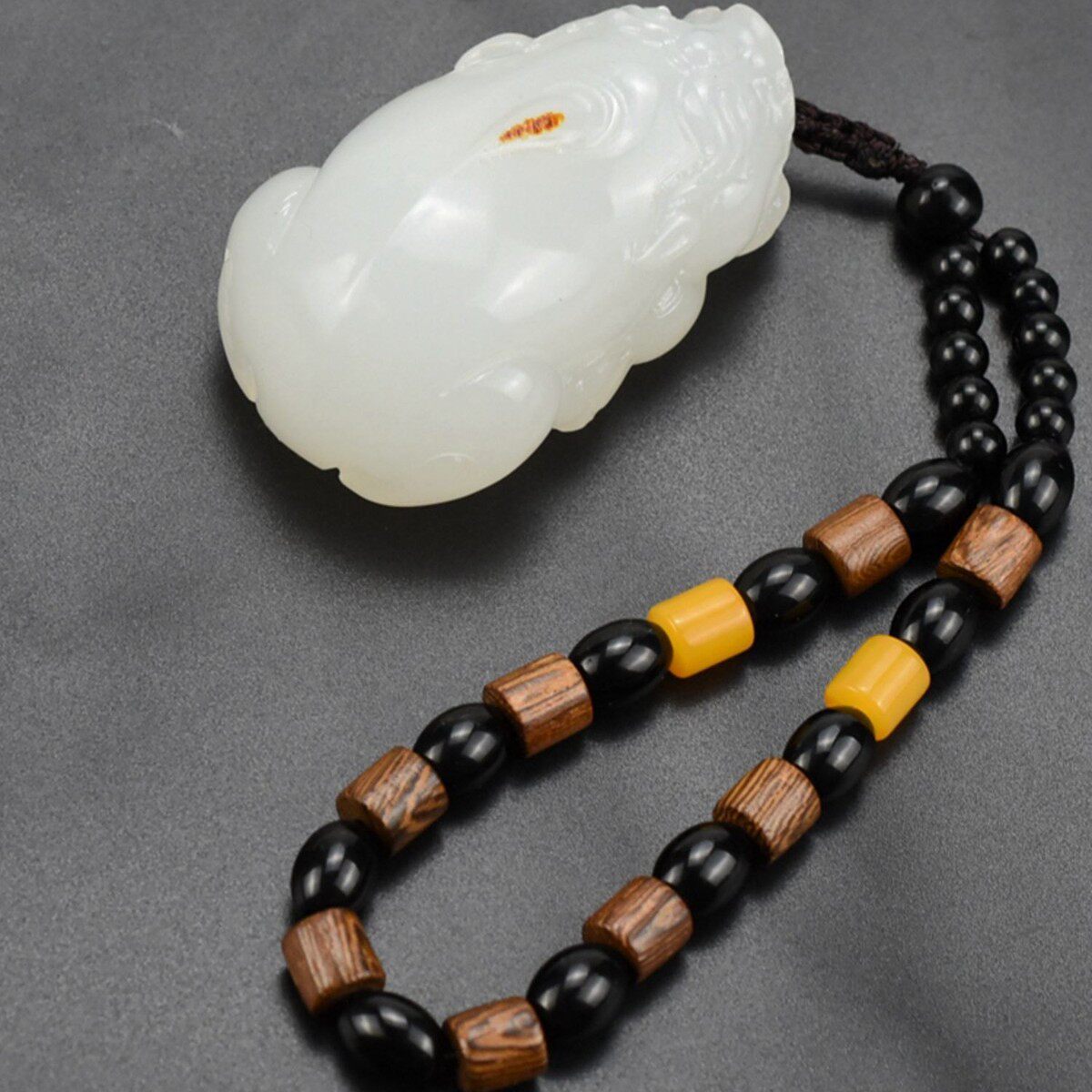 玉石把玩件批发手把件白玉貔貅阿富汗白玉俏色文玩把件送老人