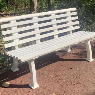 塑料椅子直销1.5米公园排球场新款白色靠背塑料现货长椅长凳