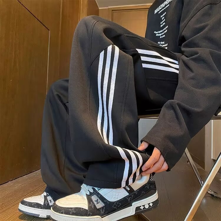 加绒加厚三杠卫裤男秋冬季学生青少年运动裤条纹宽松直筒休闲长裤