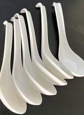 白色仿瓷小汤勺塑料小勺子密胺弯钩汤更饭店餐厅带勾调羹快餐汤匙