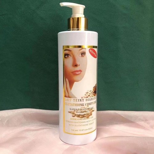 SUPER ECLAIRCISSANT HYDRATANT NOURRISSANT Body Lotion 500ml