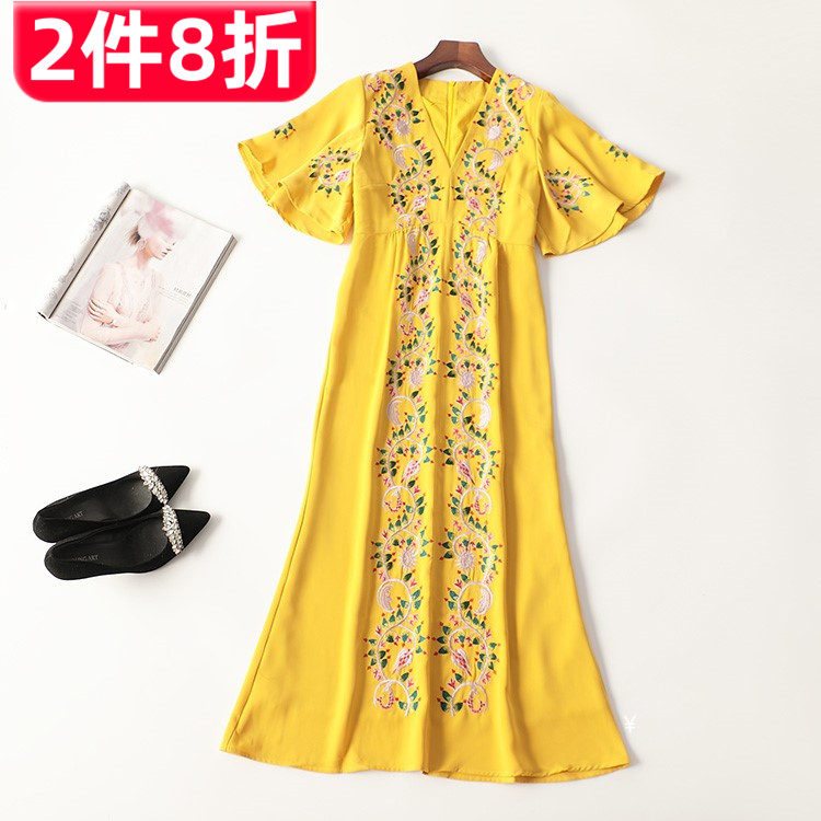 410815 夏连衣裙 深圳女绣花加长款短袖V领
