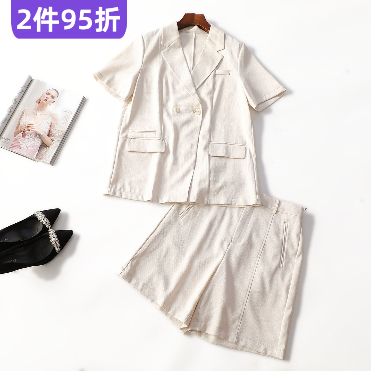 506511 夏西装裤子套装 女五分短袖单扣.S.L
