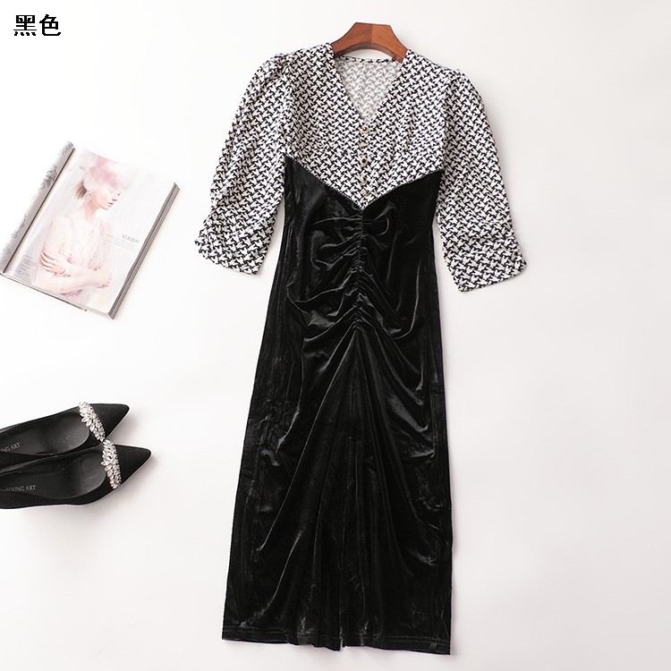 243954 秋连衣裙 女加长款九分袖V领50