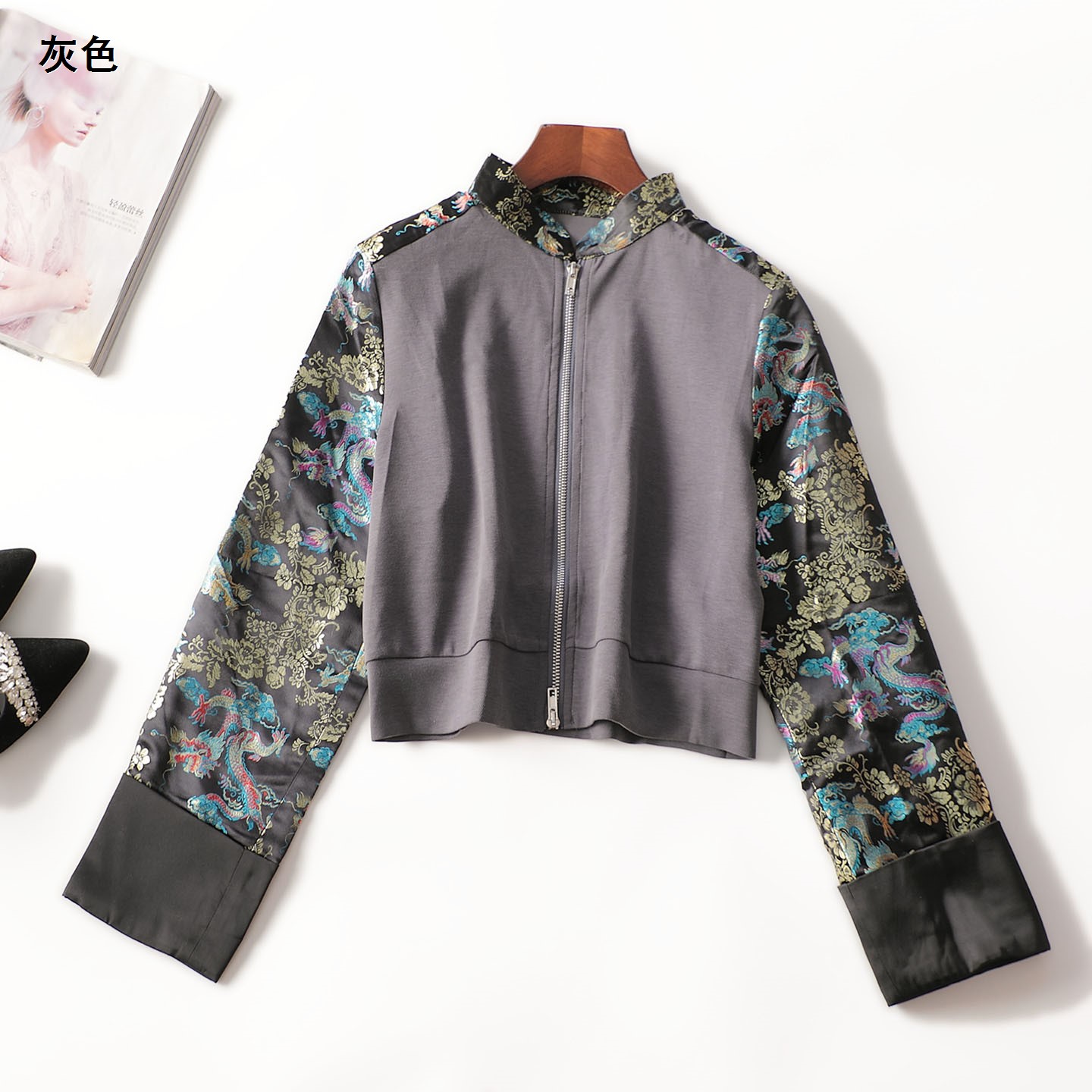 412337 秋外套 女短款长袖拉链