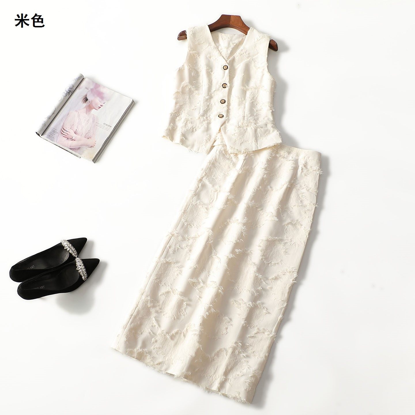 413025 秋马夹半身裙套装 女长款无袖单排扣,女装/女士精品,时尚套装,淘宝优惠券,粉丝福利购,淘宝优惠卷