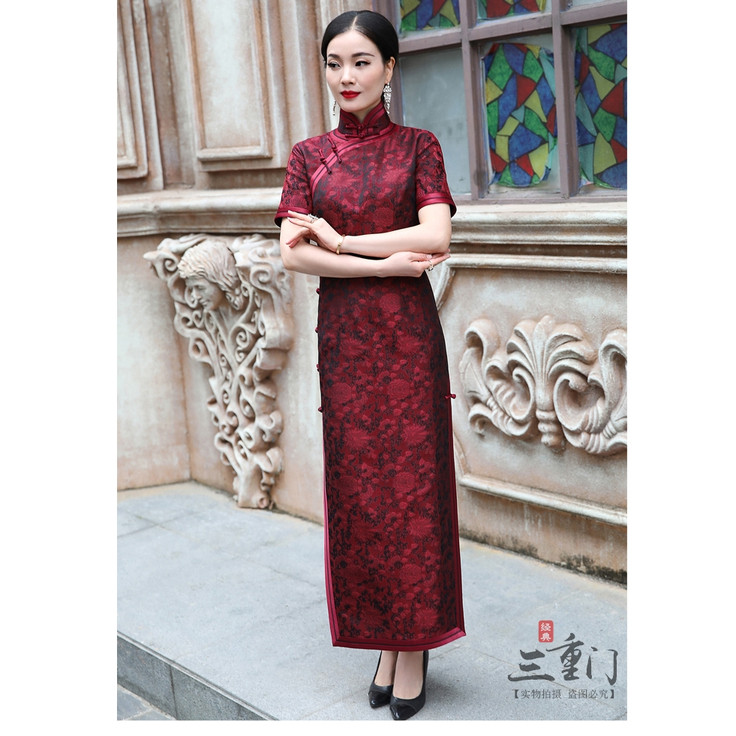 三重门{红调}花罗真丝中长款女喜妈妈婚宴高端中国风旗袍2026新款