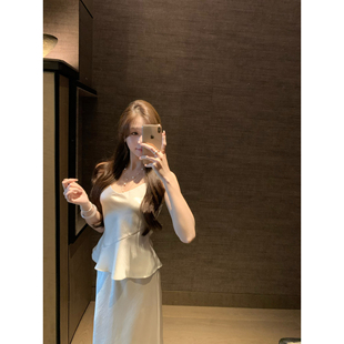 仿醋酸法式 春季 白色吊带背心女上衣 白芙小姐 许许然Madeleine