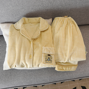 睡衣女秋冬季珊瑚绒保暖加厚加绒可爱格子甜美学生休闲家居服套装