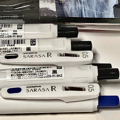 zebra斑马中性笔浓墨按动水笔