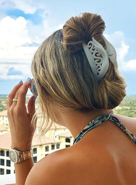 进口现货章小蕙Camila Paris复古镂花抓夹法式优雅白色