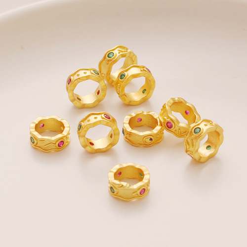 鹅姐铜电镀镶嵌保色皇冠圈圈