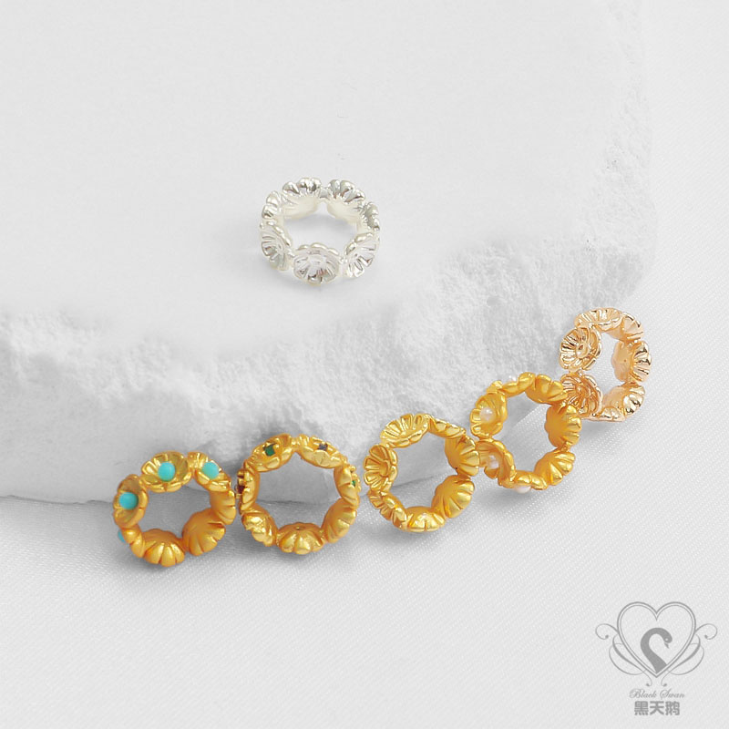 鹅姐铜电镀保色大孔隔珠