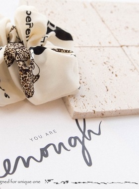 不流俗物经典白色豹纹新鲜马尾发圈发绳头花皮筋发饰CC65