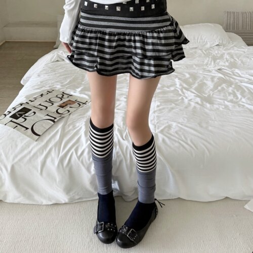 轻亚古早感y2k长筒袜子女秋复古条纹拼色及膝堆堆袜日系jk小腿袜