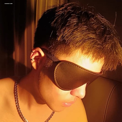 黑色眼罩性感皮质眼罩黑暗视觉剥夺遮光眼罩蒙眼道具情侣角色扮演