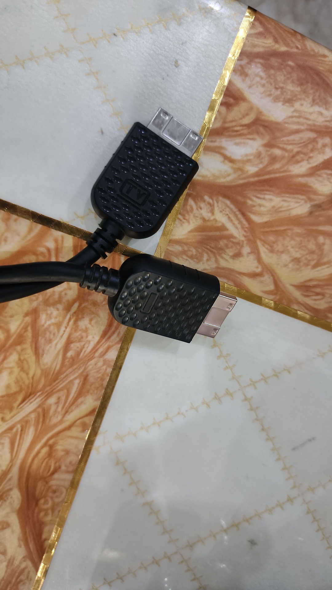 原装海信LED55MU9600X3DUC LED65MU9600X3DUC连接线 集线盒遥控器