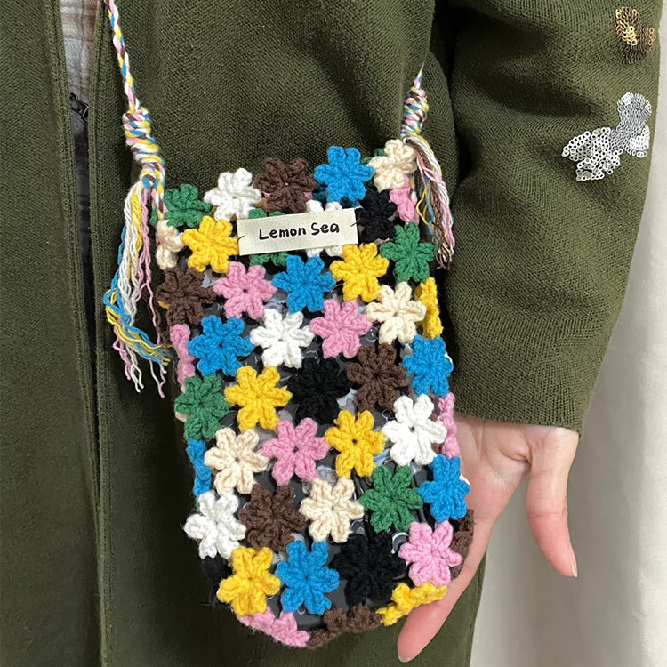 毛线钩针彩色小花手机包diy自制材料包钩织斜挎包零钱包送闺蜜,服饰配件/皮带/帽子/围巾,DIY编织材料包,淘宝优惠券,粉丝福利购,淘宝优惠卷