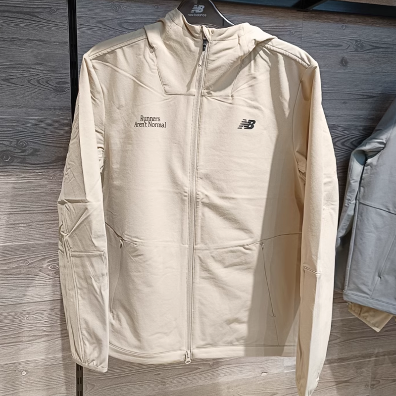 New Balance, ветрозащитная бархатная куртка со шапкой