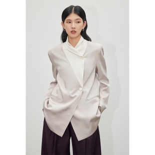 因由 女柔飒一体气质干练撞色西服外套 不费力穿搭_老钱风醋酸西装